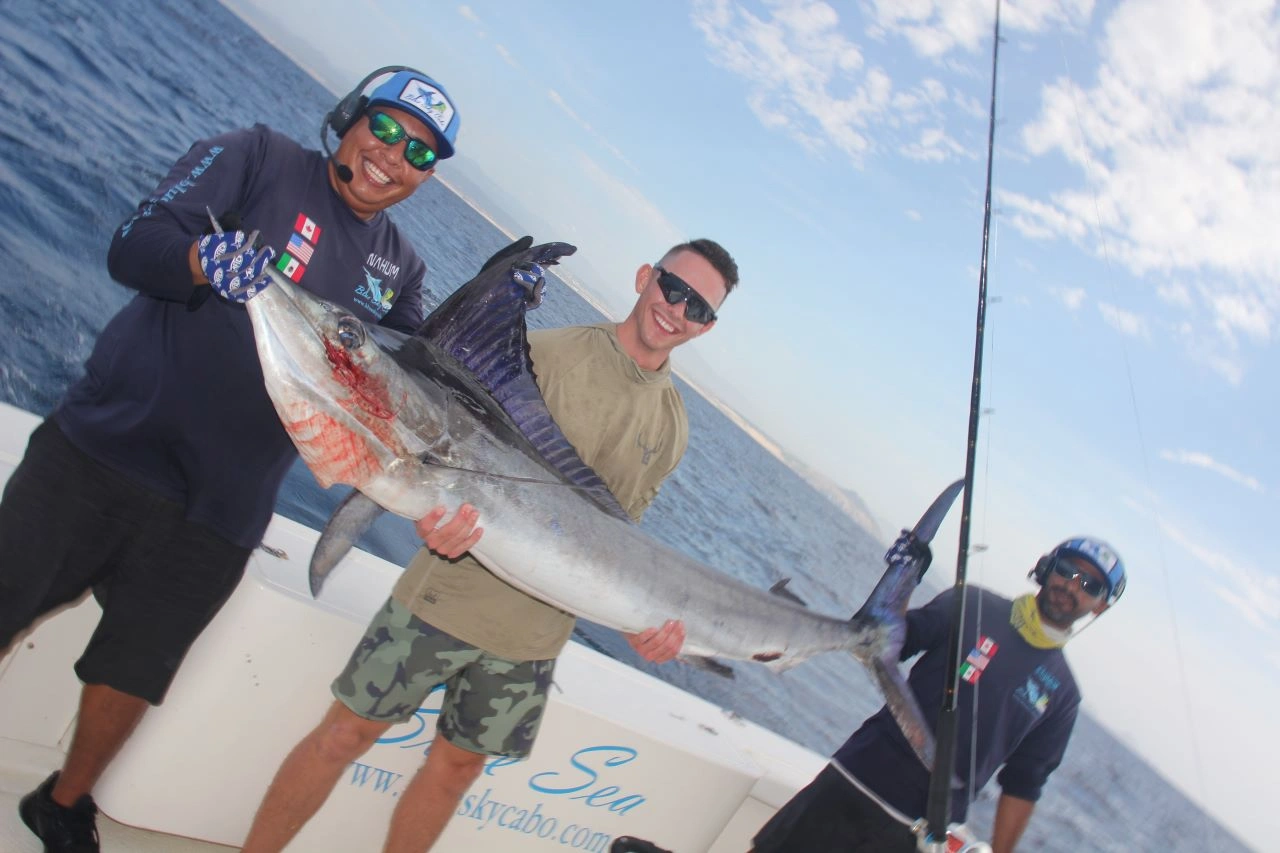 Luxury Cabo Fishing Crew Charters